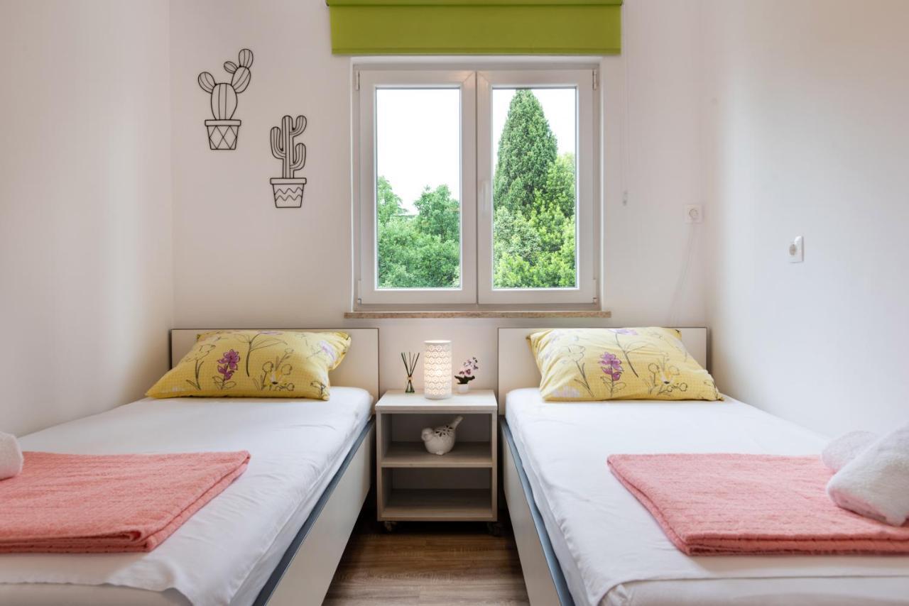 Superior Apartment Sincic Porec Luaran gambar